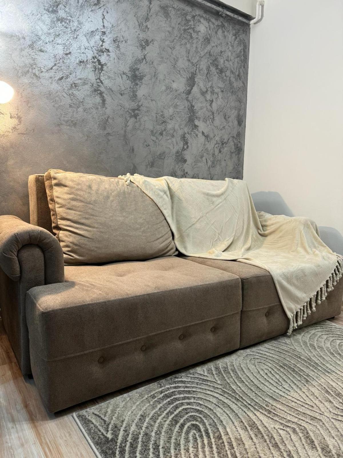 Luxury Young Residence 雅西 外观 照片