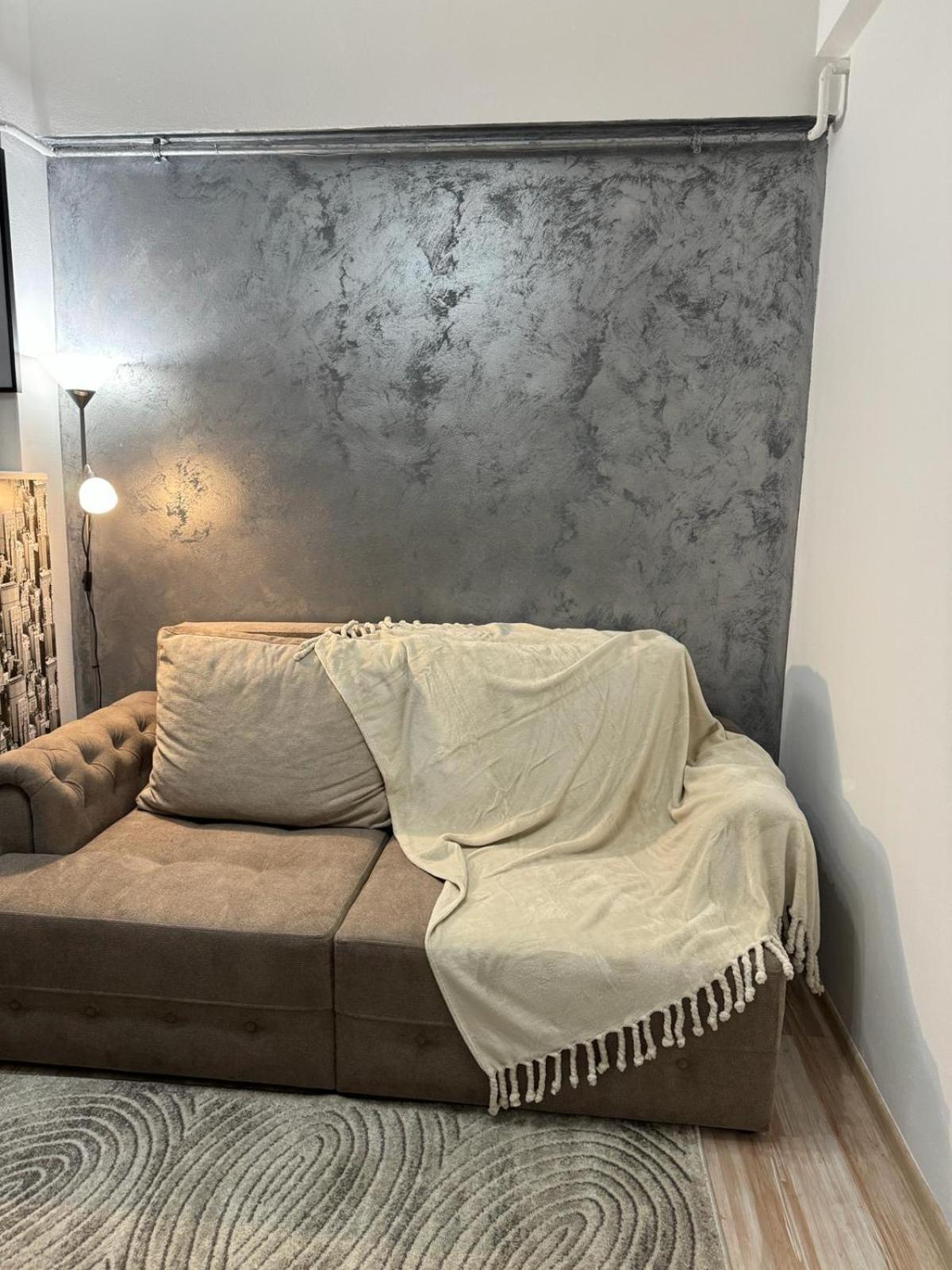 Luxury Young Residence 雅西 外观 照片