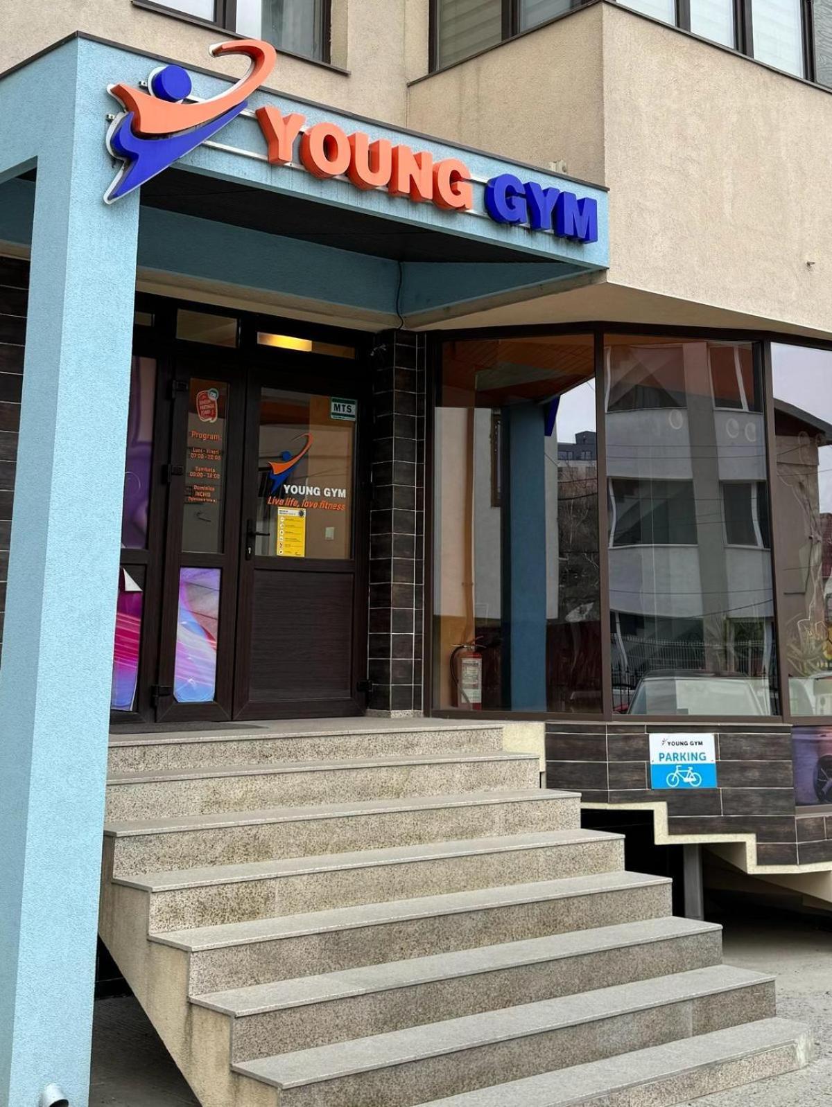 Luxury Young Residence 雅西 外观 照片